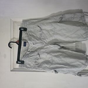 American Eagle Outfitters Light Gray Cargo Shorts